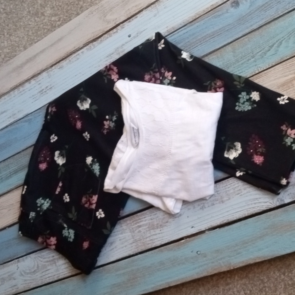 *BUNDLE* Liz Claiborne Top and Terra & Sky Leggings Sz 2X
